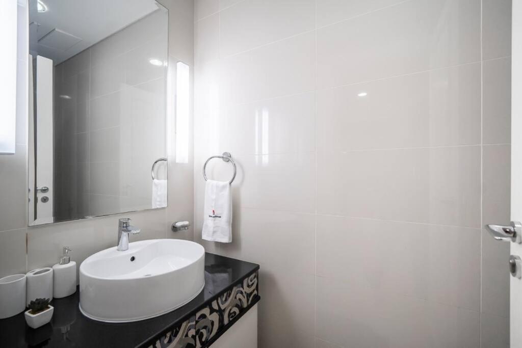 Stonetree - Furnished 1br In Prime Location Dubai