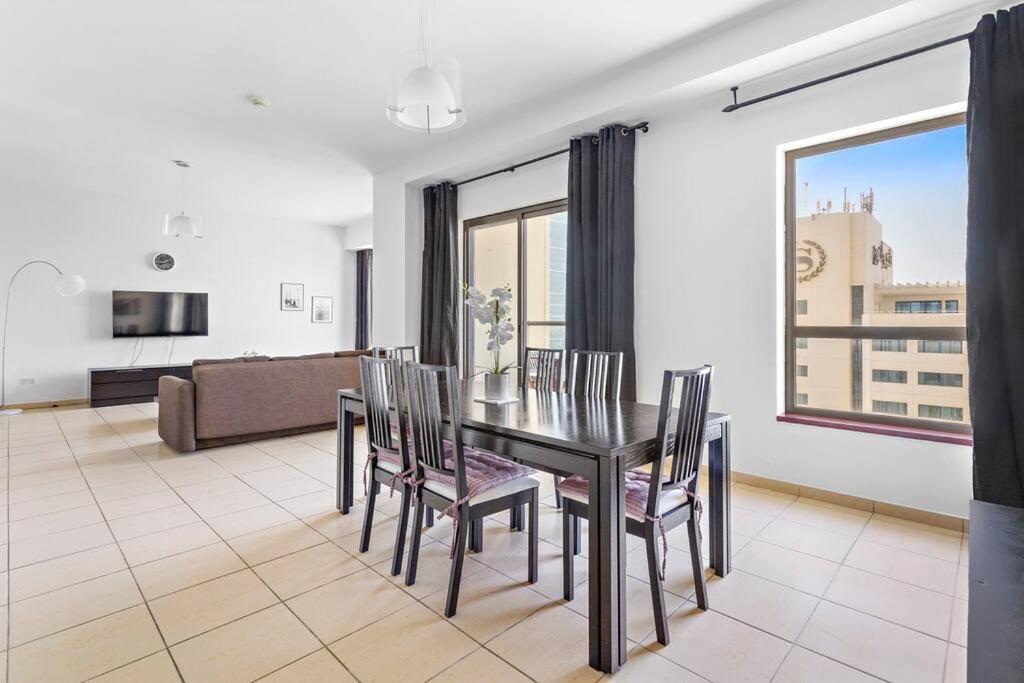 Stonetree - Beautiful 1br With Partial Sea View *