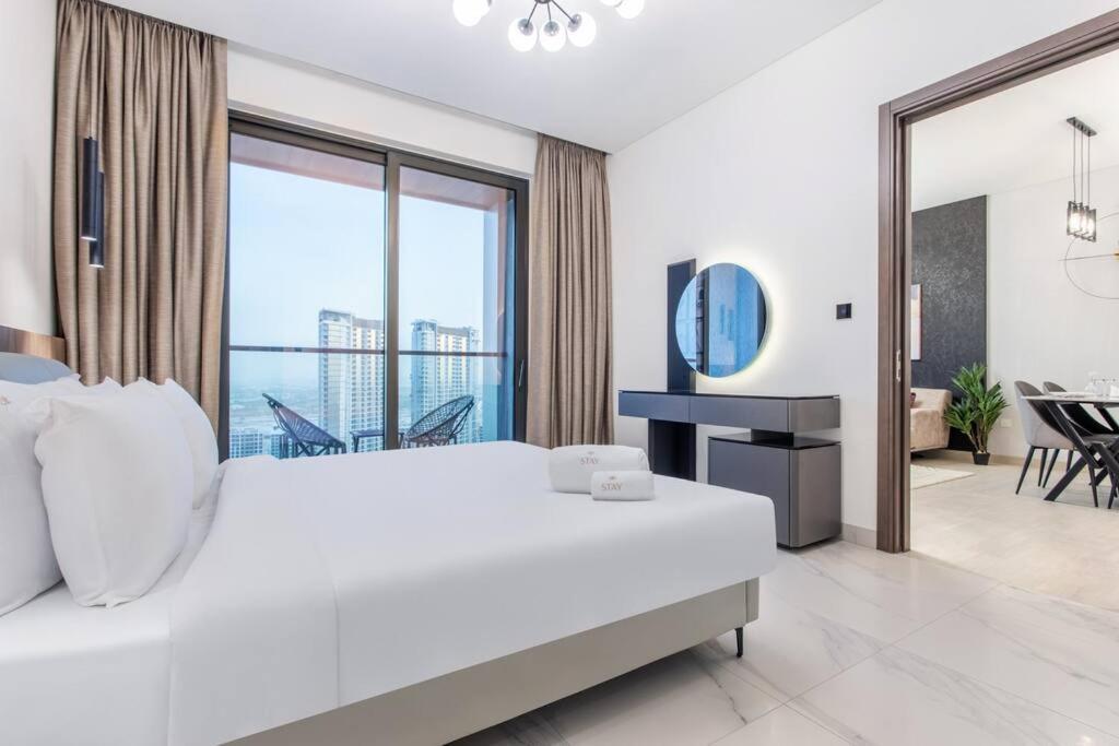 By Latinem Luxury 1br Holiday Opa2410 Near Burj Khalifa Apartment Dubai