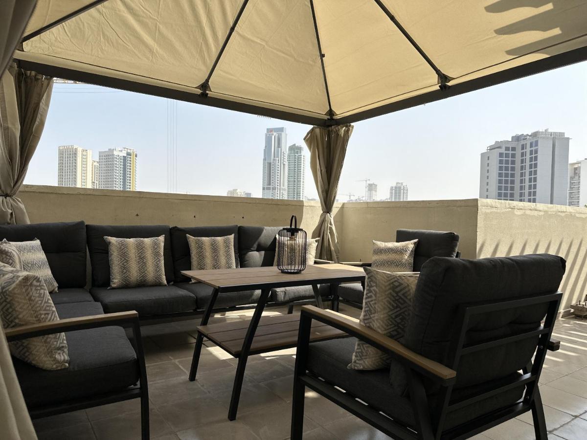 Plaza Residences - 2br - Allsopp&allsopp Apartment Dubai