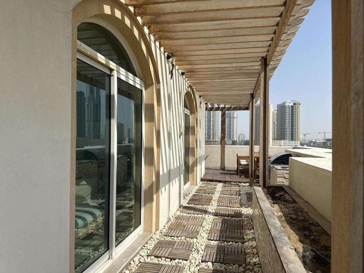 Plaza Residences - 2br - Allsopp&allsopp * Dubai