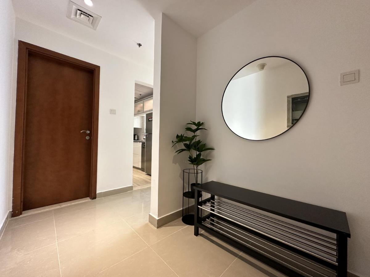 Plaza Residences - 2br - Allsopp&allsopp Dubai