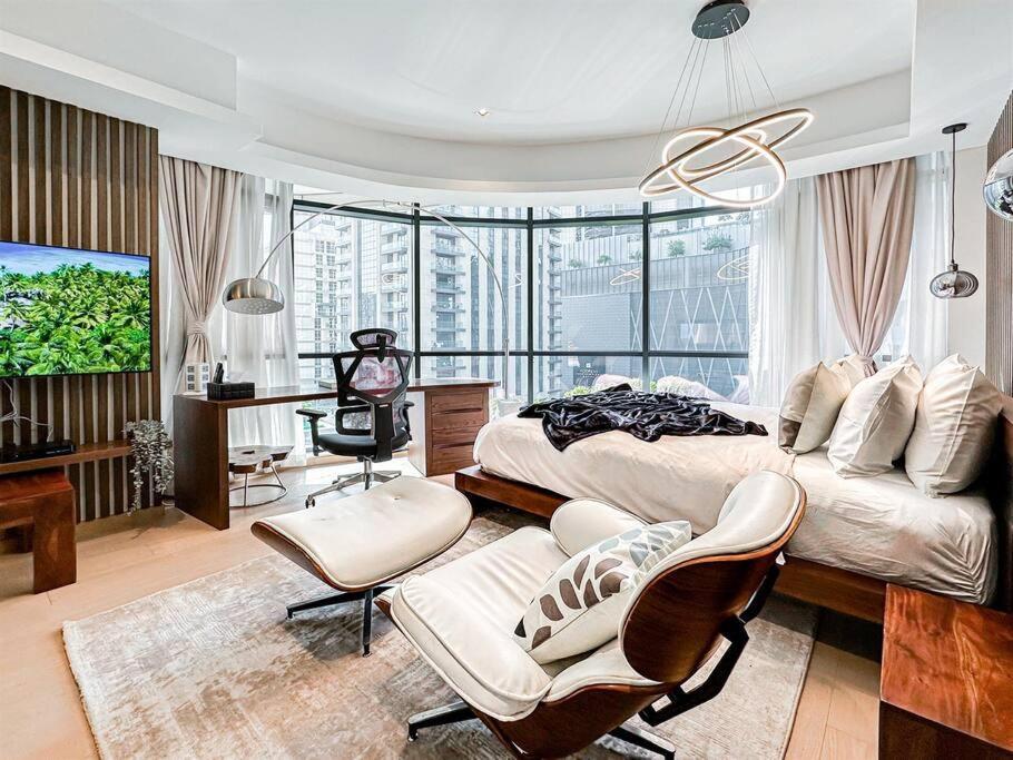 Trophy - Private Office Solace Apartment Dubai