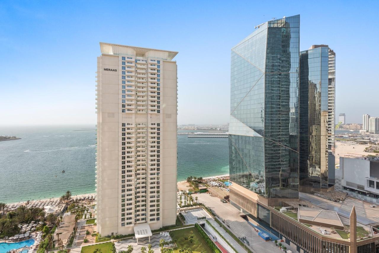 Apartment Fab 2br With A Sea View & Eye, Pool & Gym