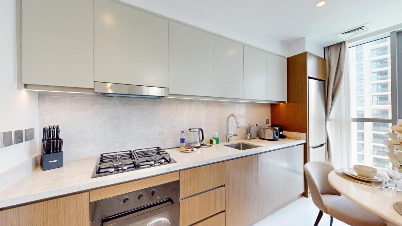 Primestay - Isle 1br, Emaar Beachfront, Direct Access
