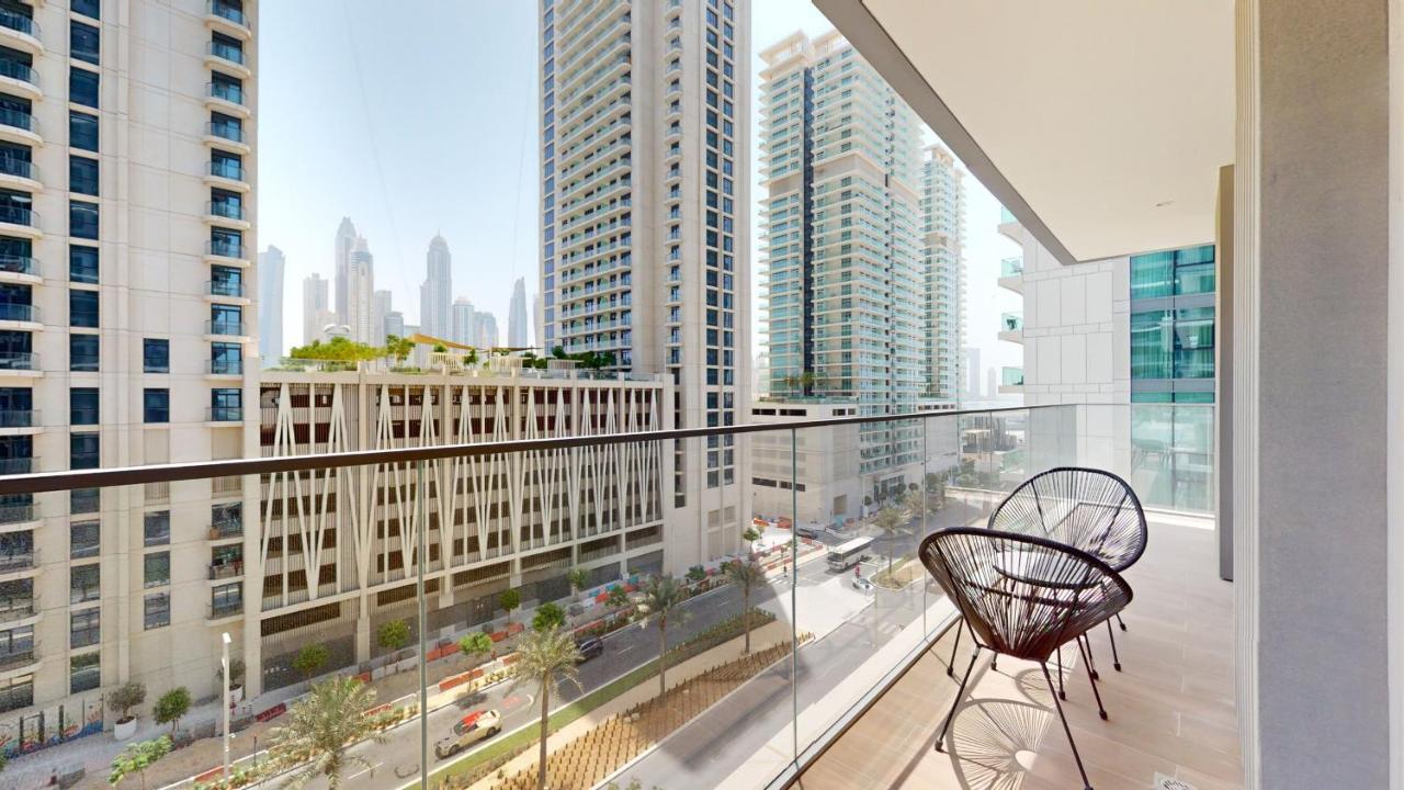 Primestay - Isle 1br, Emaar Beachfront, Direct Access Apartment