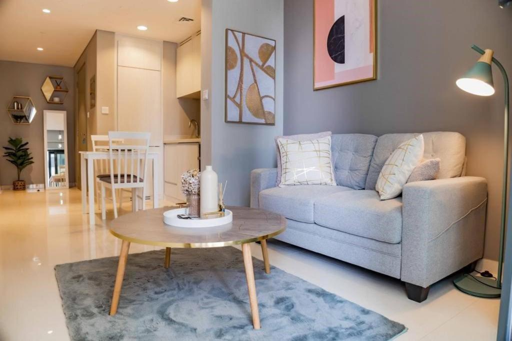 New 1br Close To Burj Khalifa Apartment *