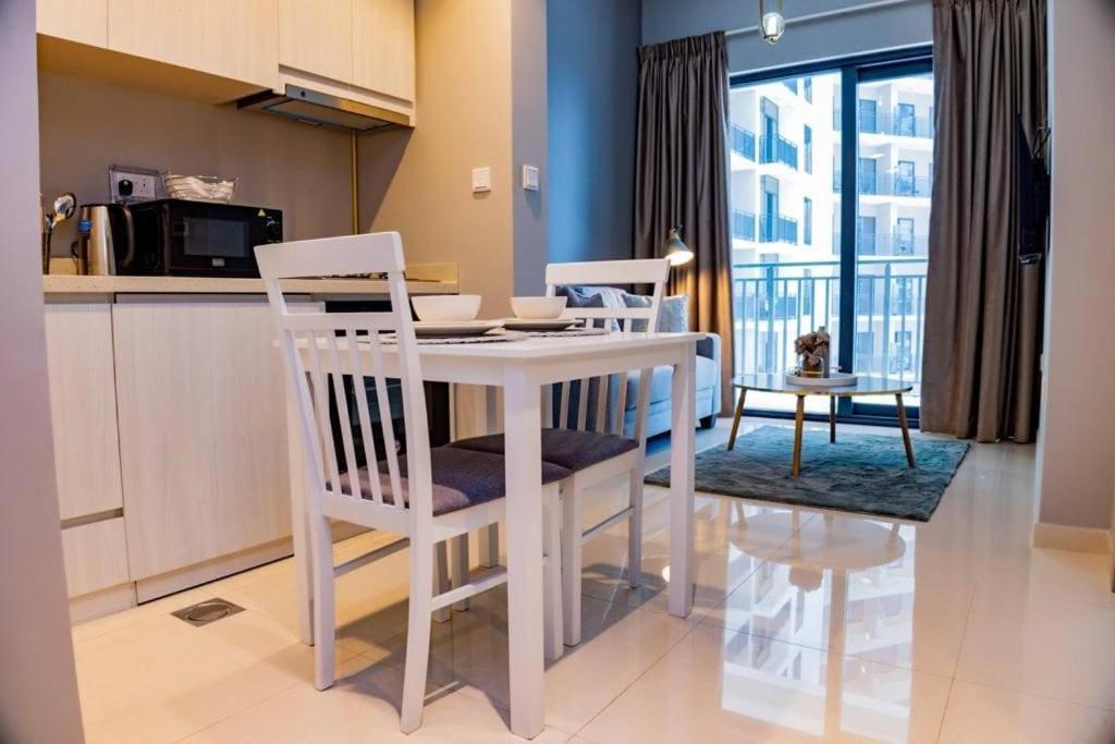 New 1br Close To Burj Khalifa *