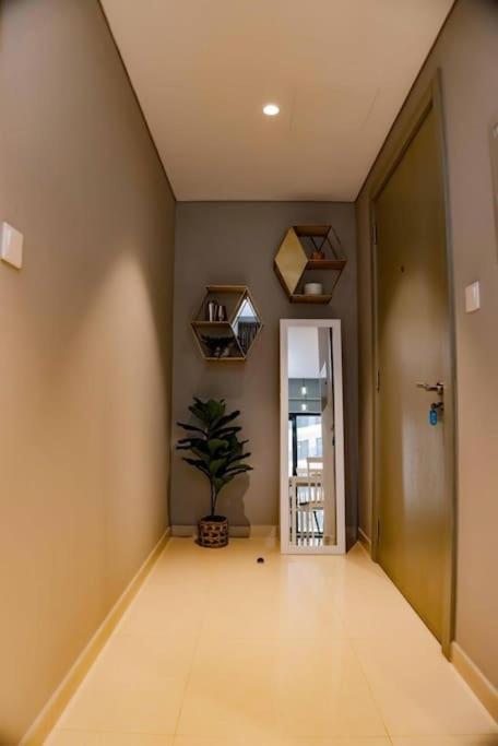 New 1br Close To Burj Khalifa *