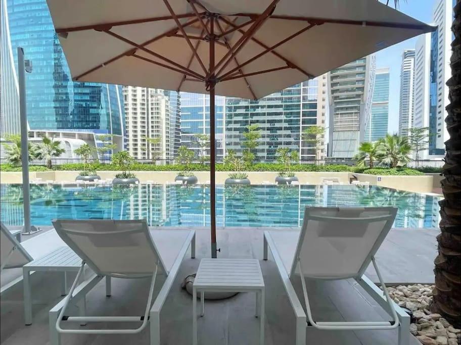 New 1br Close To Burj Khalifa Dubai