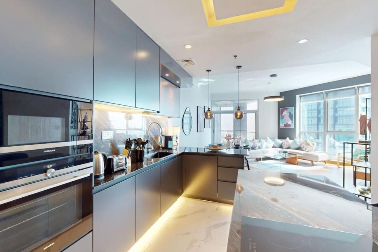 Torch Tower - Spectacular Two Bedroom Dubai