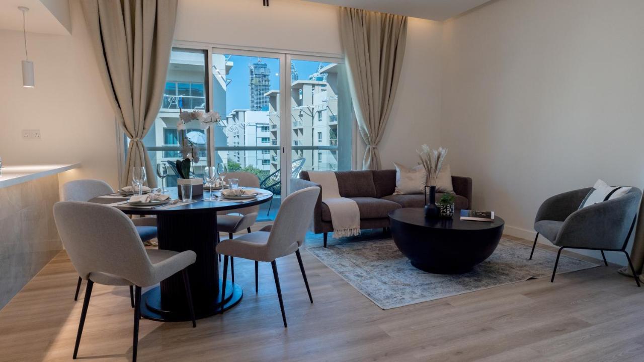 Offer! Classy 1br In Greens Apartment Dubai