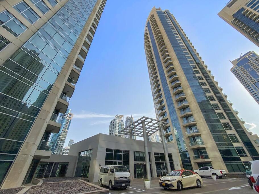Stonetree - Modern Style 1 Bedroom * Dubai