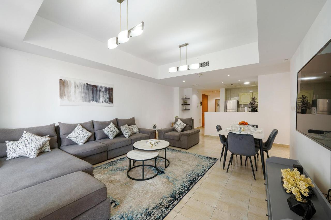 Delightful 2br In Damac Waves - 10 Min Walk2beach Apartment