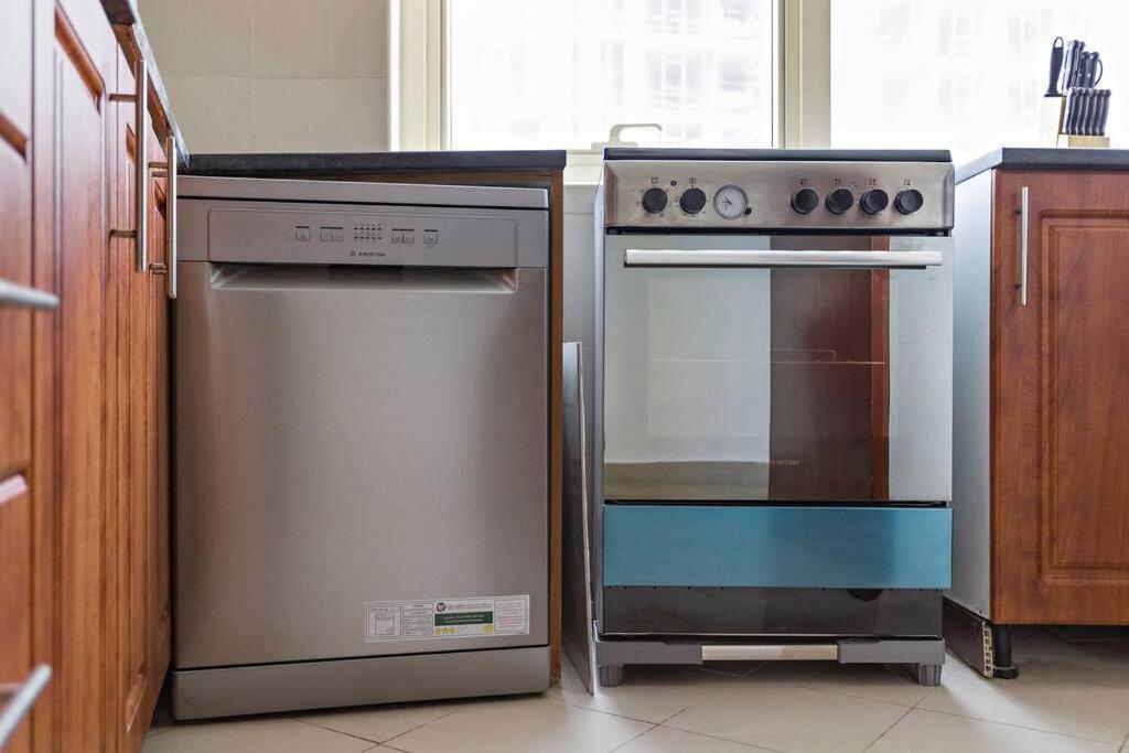 Stonetree - Unique 1br In Jlt