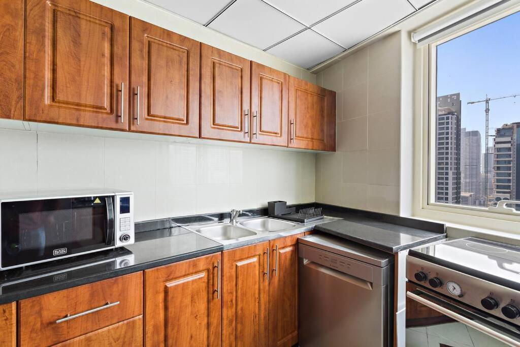 Stonetree - Unique 1br In Jlt Dubai