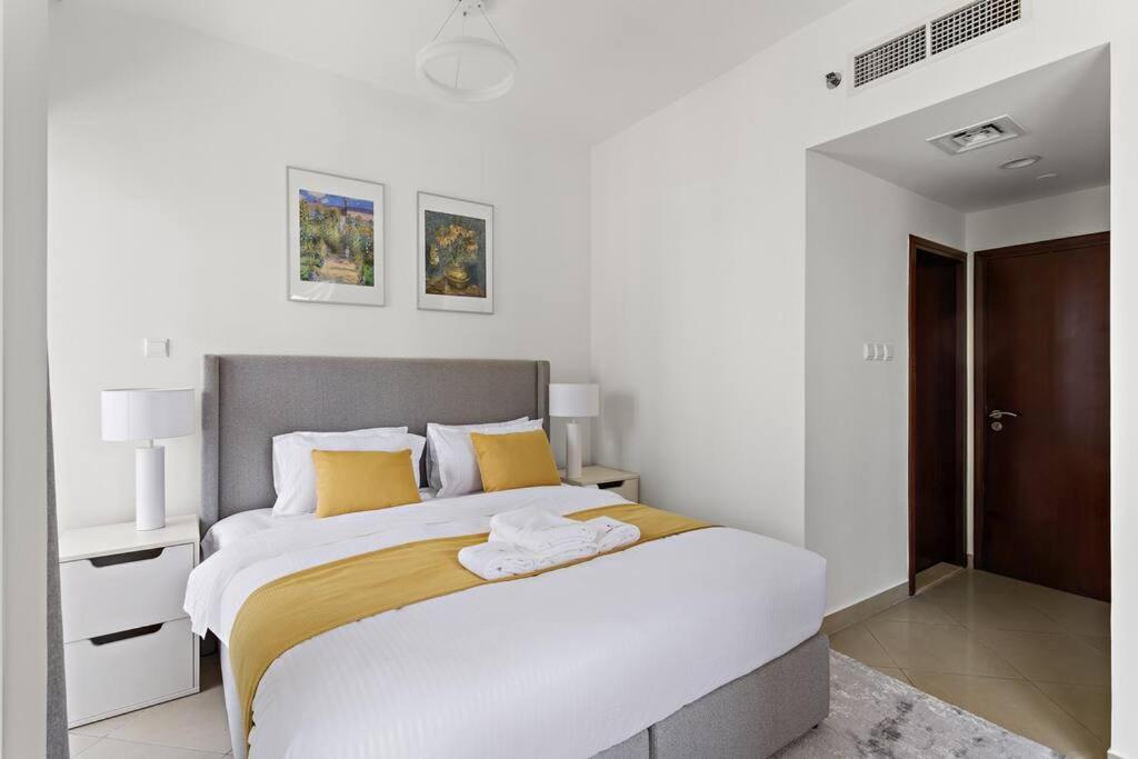 Stonetree - Unique 1br In Jlt * Dubai