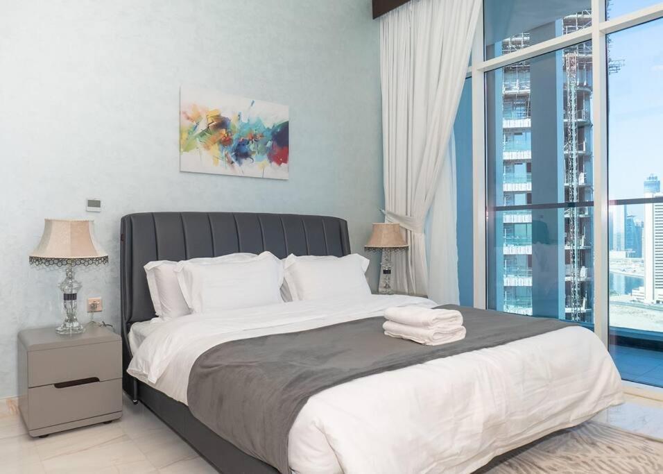 Stonetree - Modern 1br In Business Bay * Dubai