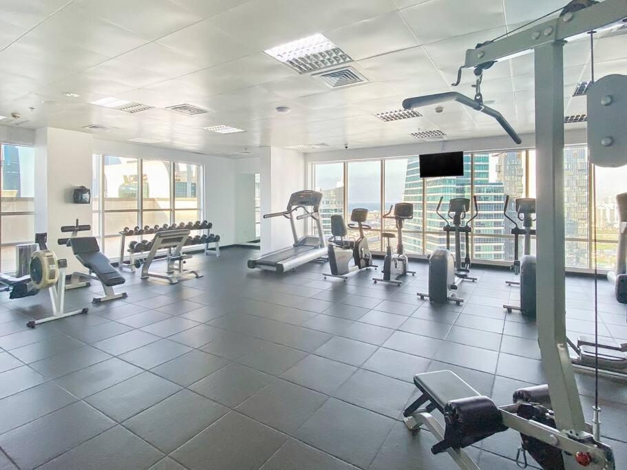 Stonetree - Sit Back, Relax And Your New View Awaits Dubai