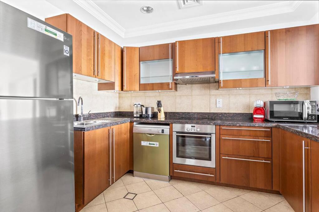 Apartment Stonetree - 2 Bedroom With Access At Fairmont The Palm Dubai