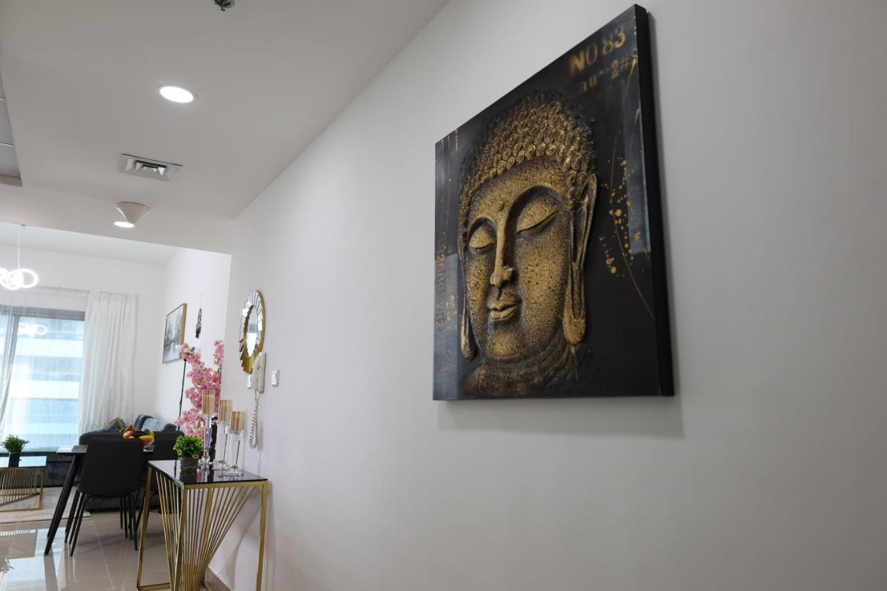 Apartment Stylish One Bedroom Dubai