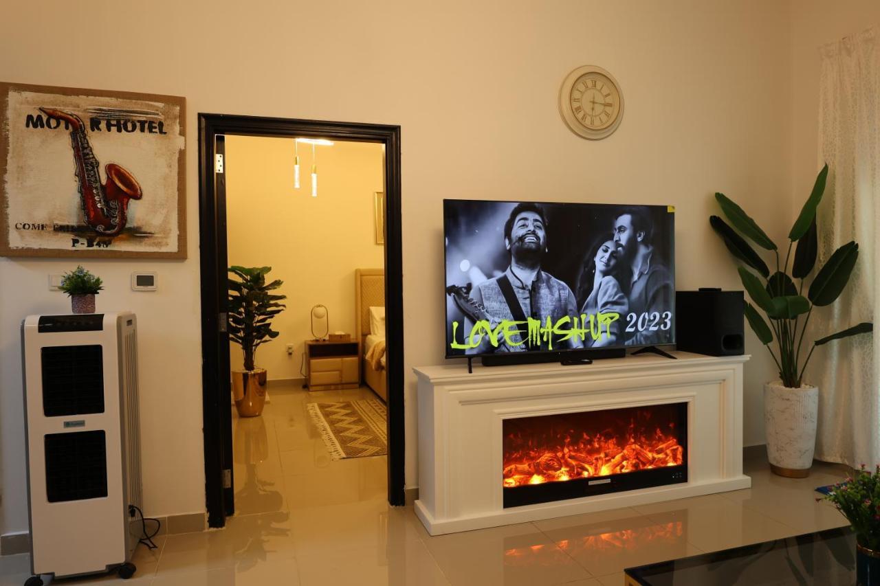 Stylish One Bedroom Apartment *