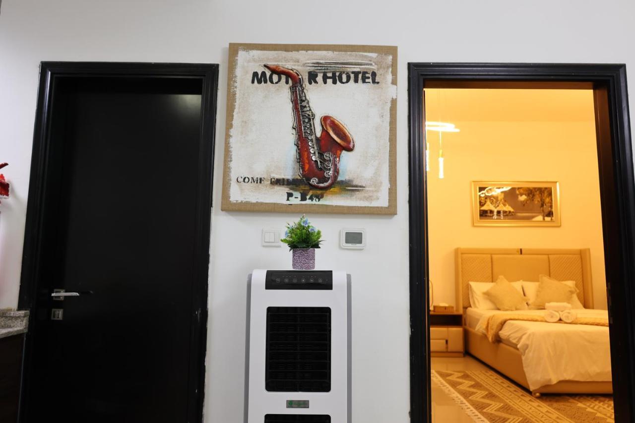 Apartment Stylish One Bedroom *