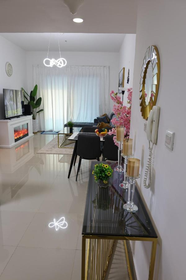 Stylish One Bedroom Apartment Dubai