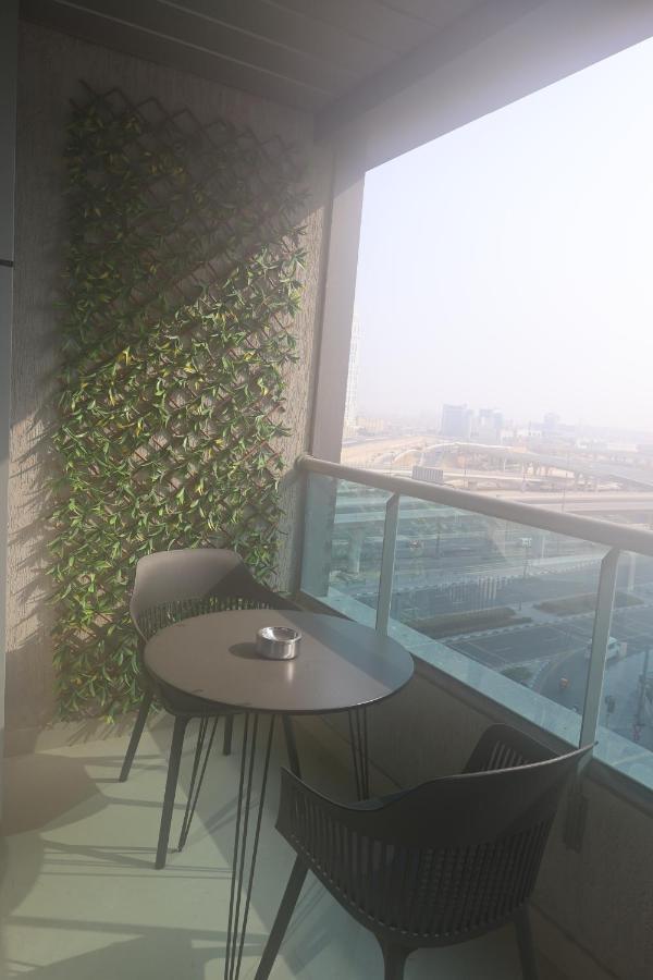Apartment Stylish One Bedroom Dubai