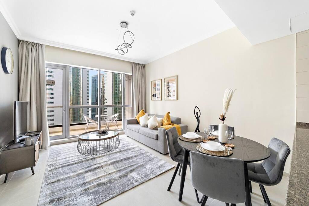 Stonetree - Near Jbr - Prime Location *