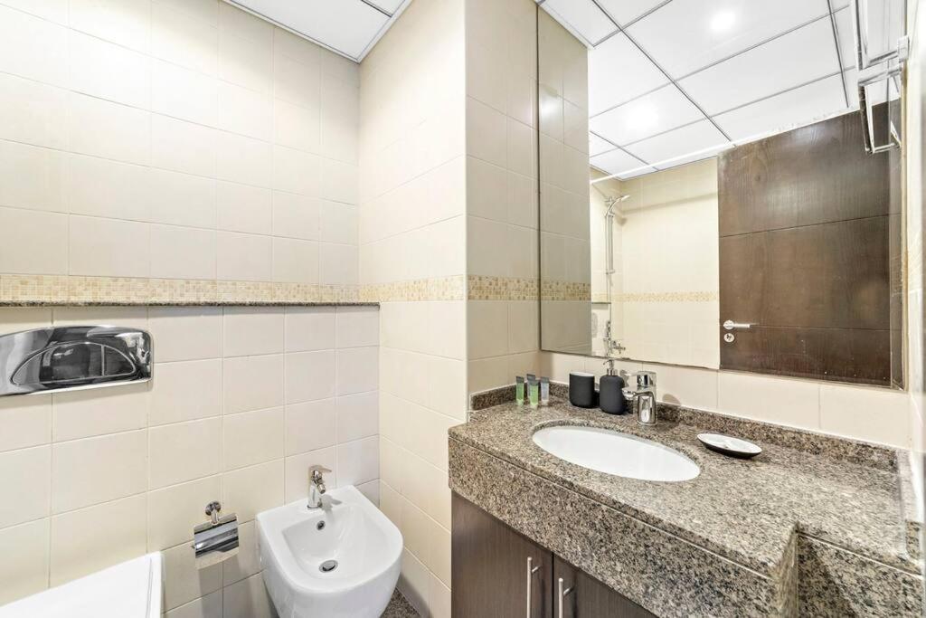 Stonetree - Near Jbr - Prime Location Apartment Dubai
