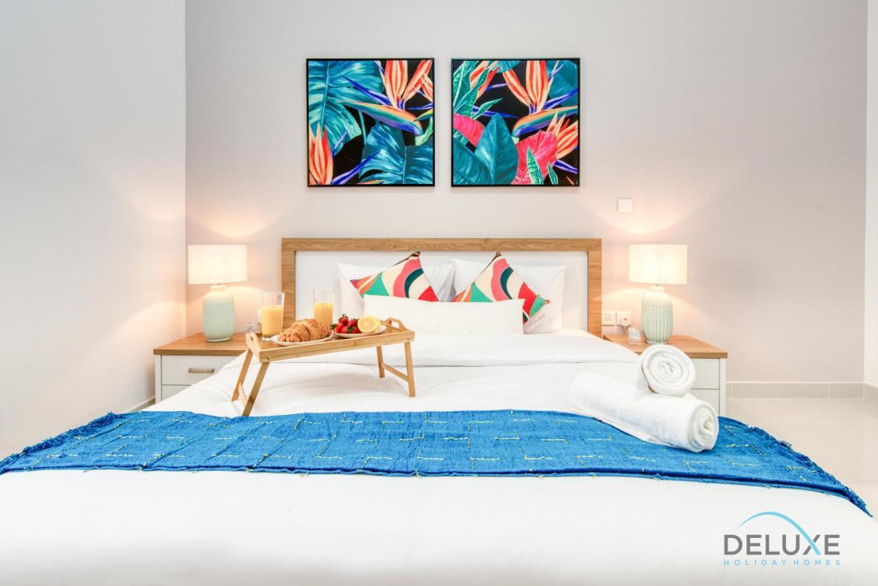 Vivid 2br At Canal Residences West Sports By Deluxe Homes Apartment