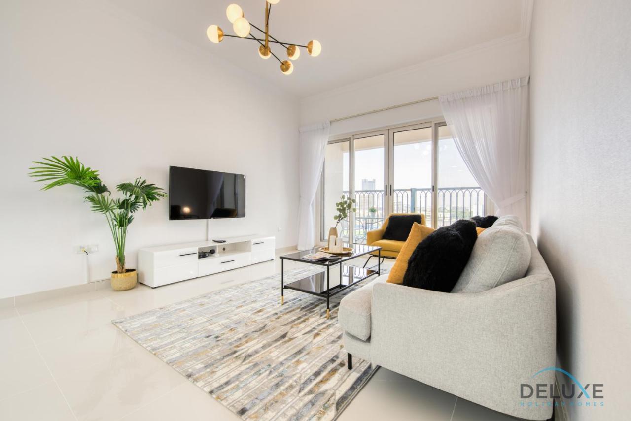 Vivid 2br At Canal Residences West Sports By Deluxe Homes