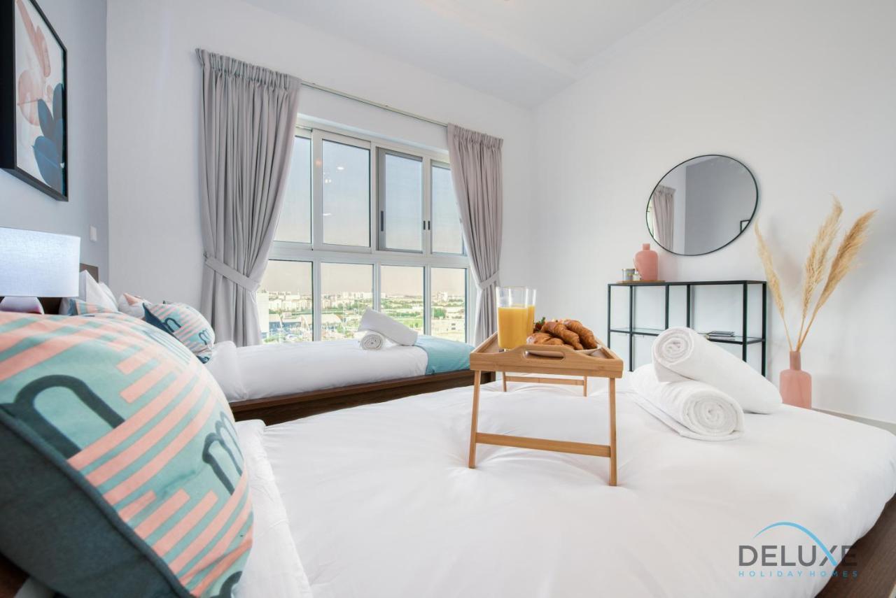 Vivid 2br At Canal Residences West Sports By Deluxe Homes Dubai