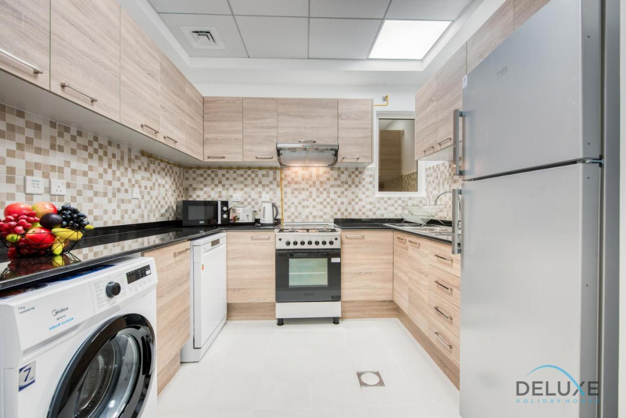 Vivid 2br At Canal Residences West Sports By Deluxe Homes Apartment