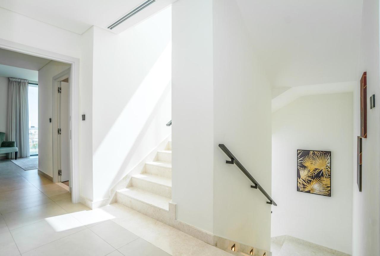 New Arabian Hills Villa- 3 Bedroom & Maid Golf Grove With Private Pool