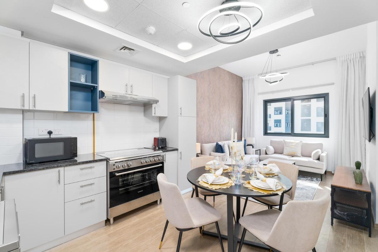 Nasma Luxury - Home-style 2br With A Balcony View Apartment Dubai