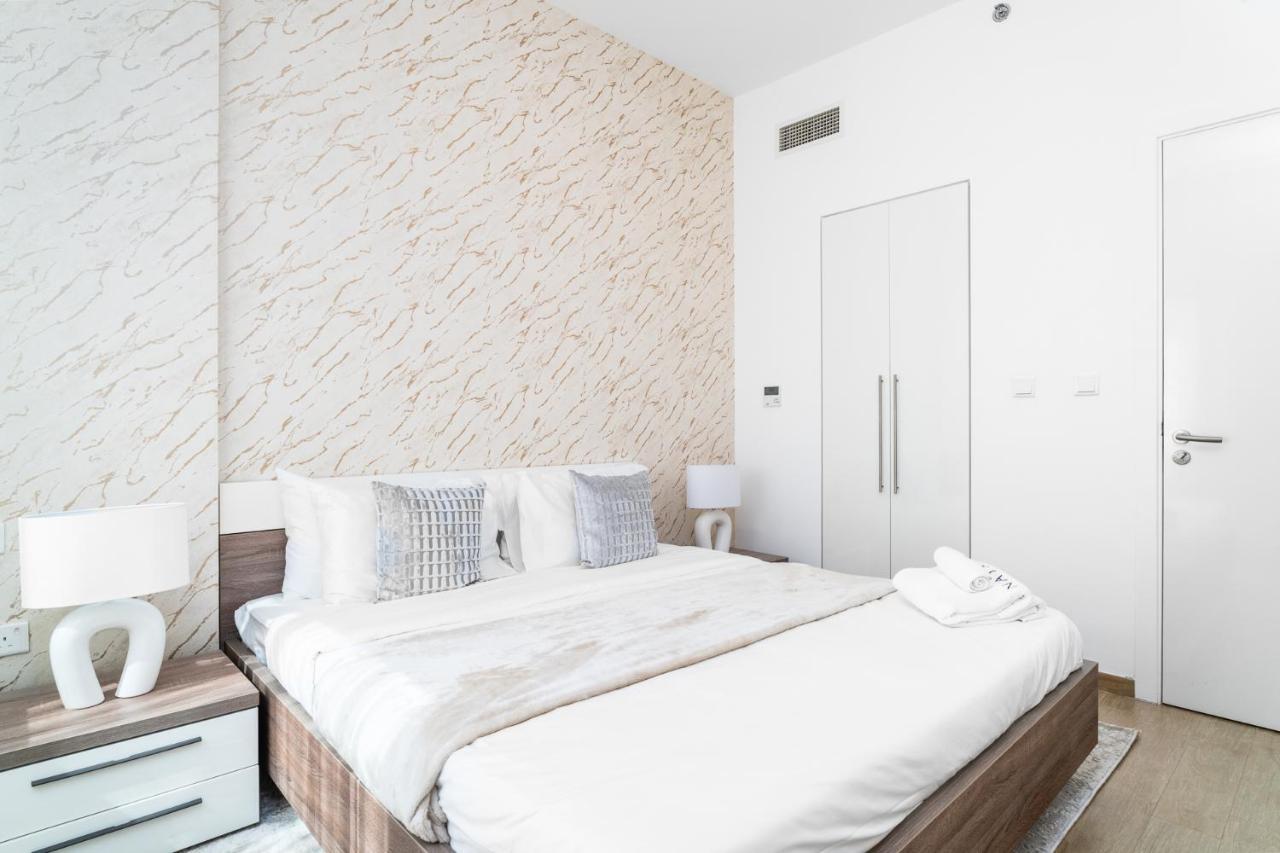 Nasma Luxury - Home-style 2br With A Balcony View * Dubai