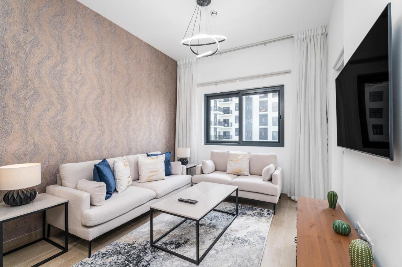 Nasma Luxury - Home-style 2br With A Balcony View Apartment Dubai