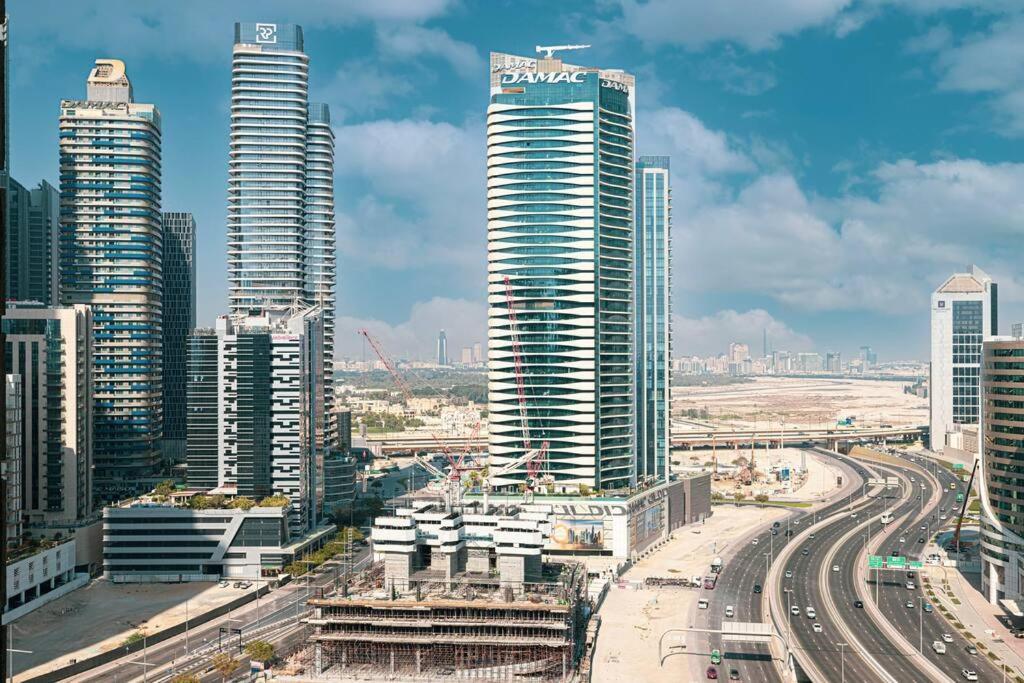 Spacious 1bdr - Near Burj Khalifa - Downtown Apartment