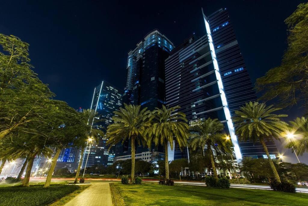 Spacious 1bdr - Near Burj Khalifa - Downtown *