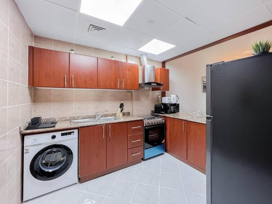 Stonetree - Modern 1 Bedroom Near The Dubai