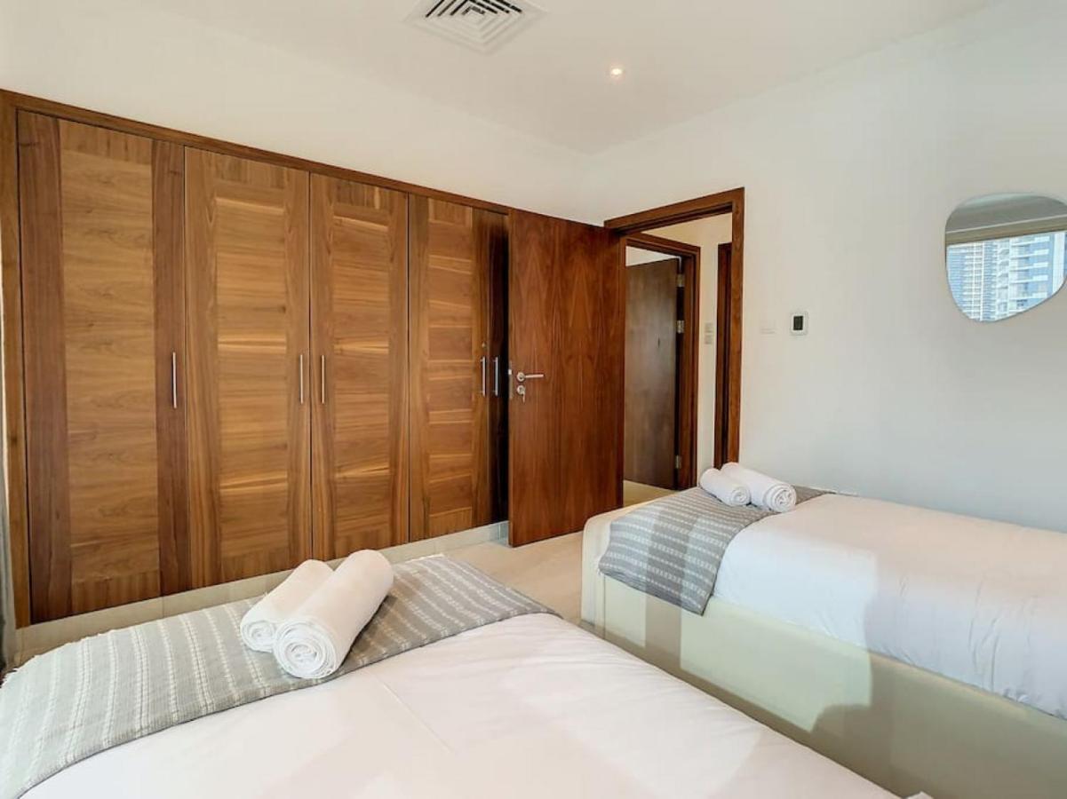 Key View - Marina Quays East Dubai