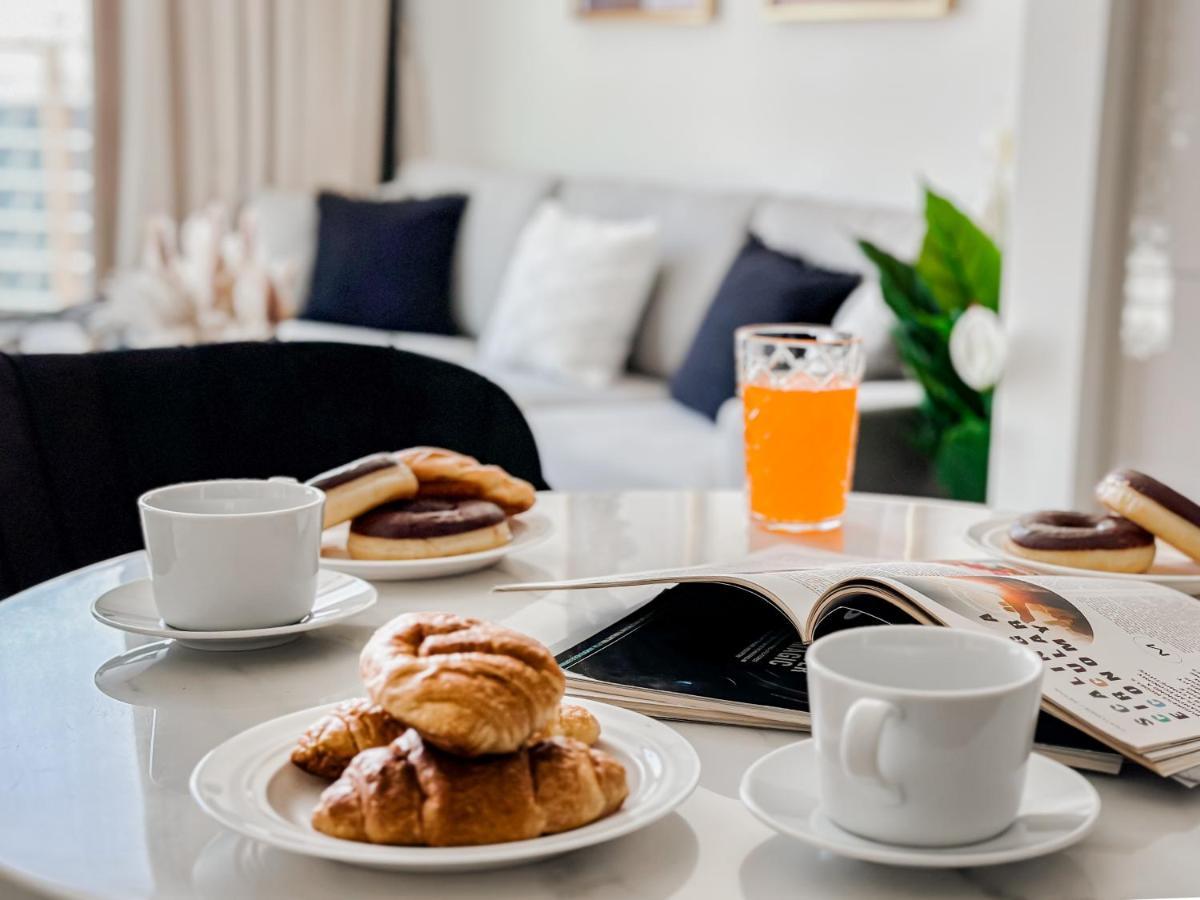 Trophy - Cozy Elegant Apartment Dubai