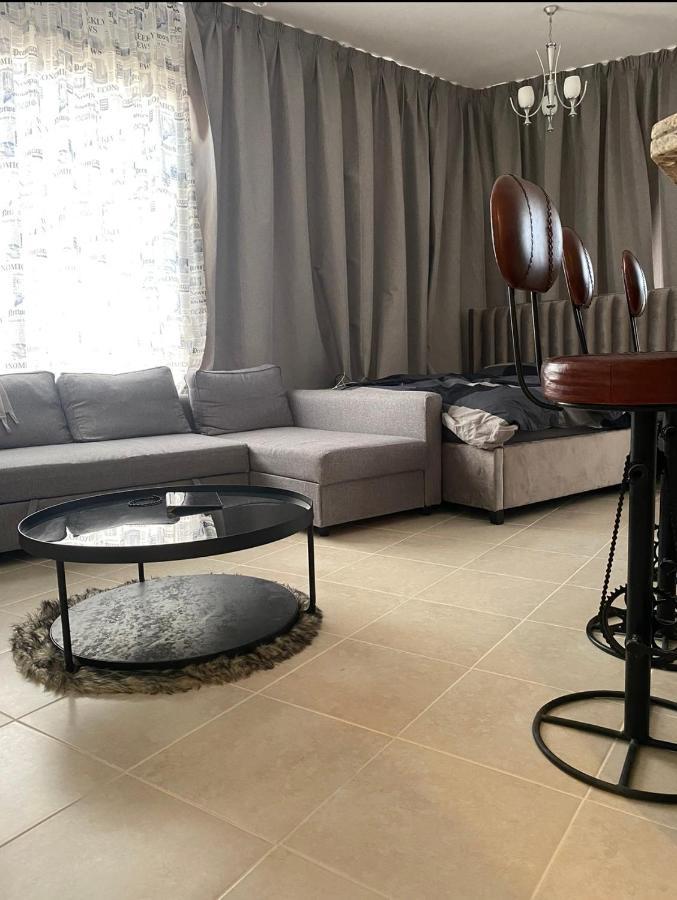 Apartment With A View Of Autor *