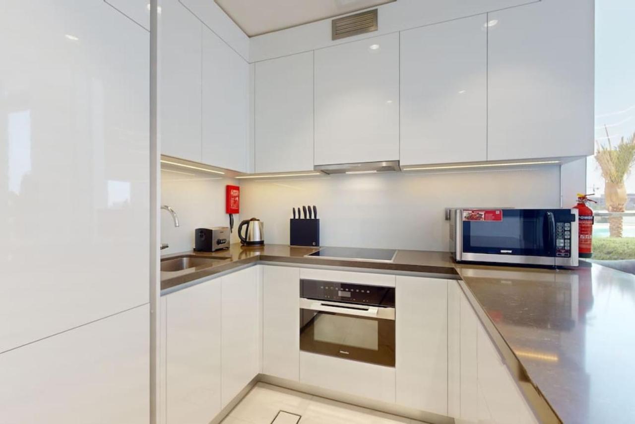 Apartment Residences 21- Elegant One Bedroom