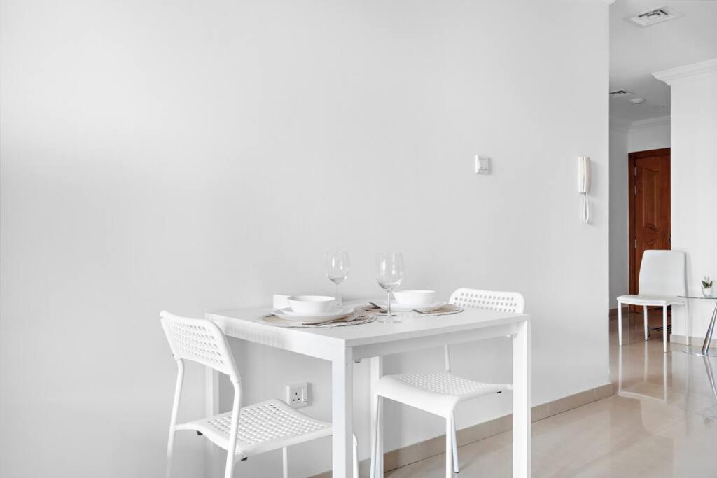 Stonetree - Furnished 1br With Spacious Balcony