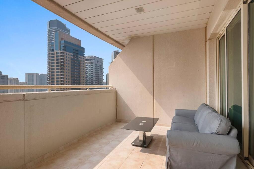 Apartment Stonetree - Furnished 1br With Spacious Balcony Dubai