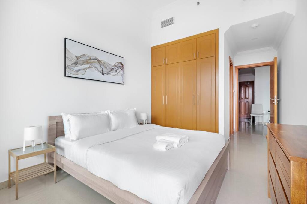 Stonetree - Furnished 1br With Spacious Balcony Apartment Dubai