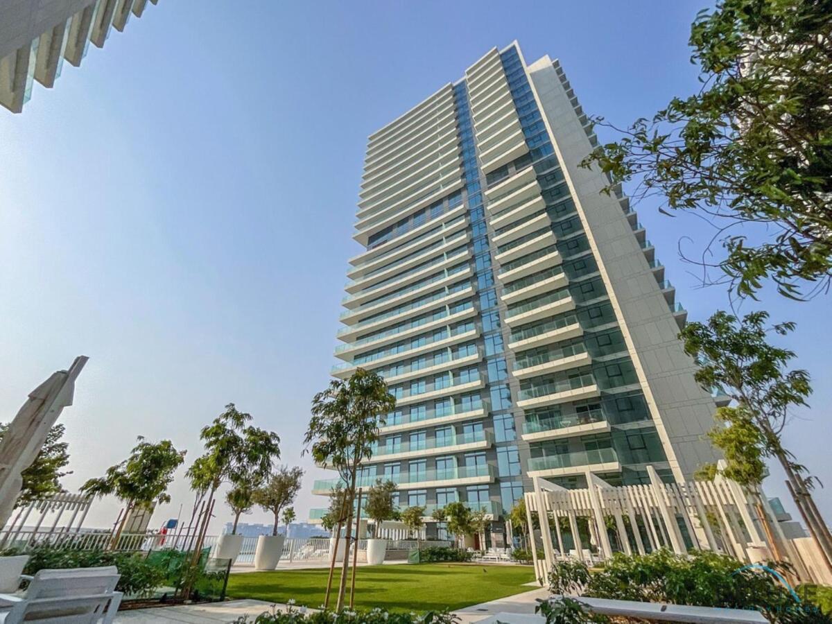 Inviting 1br At Vista Tower 1 Emaar Beachfront Marina By Deluxe Homes Apartment Dubai